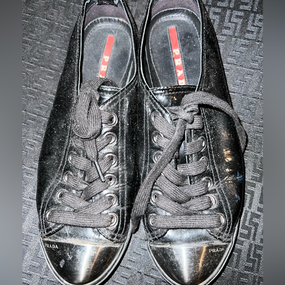 Womens Prada sneakers size 37.